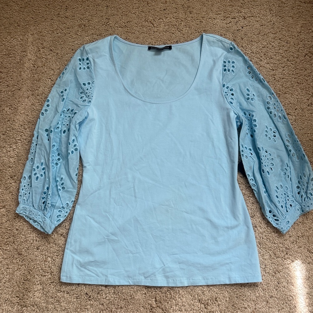NWT Boston Proper Eyelet Puff Sleeve Tee size Medium (224)